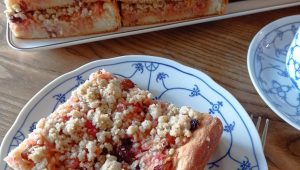 gartnerei-duftgarten-apfel-streuesel-kuchen