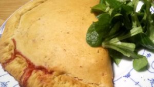 gartnerei-duftgarten-calzone-mit-rote-bete-spinat-mozzarella-vorschaubild