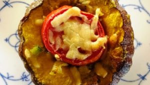 gartnerei-duftgarten-gefuellter-futsu-black-kuerbis-vorschaubild